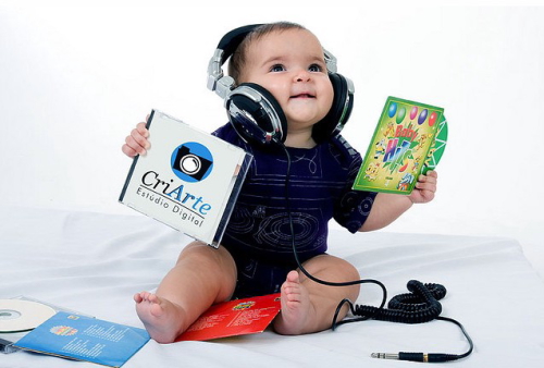 Âm nhạc và 9 lí do bạn nên cho trẻ nghe nhạc thường xuyên