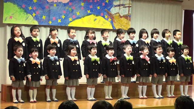 Trường học ở Nhật dạy trẻ những gì?
