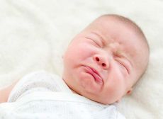 Cách trị mụn nhọt cho trẻ hiệu quả nhất mẹ nên biết
