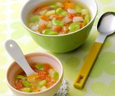 Súp cá hồi, cà rốt, đậu sora