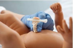 Trẻ sơ sinh sau bao lâu thì rụng rốn và cách chăm sóc trẻ