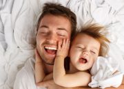Trẻ “ngủ ngày cày đêm” bạn phải làm sao? (P2)