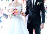 Chuyện đi đẻ: Vợ quỳ ôm bụng khóc, chồng không cầm nổi nước mắt