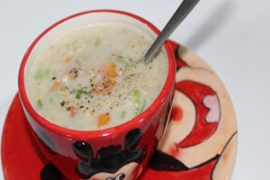 Cháo bột yến mạch với các loại rau củ quả