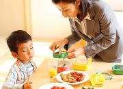 Trẻ suy dinh dưỡng cần bổ sung gì để phát triển khỏe mạnh
