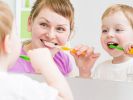 Dạy bé đánh răng như thế nào là đúng cách?
